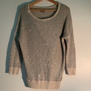 Guess gold sweater